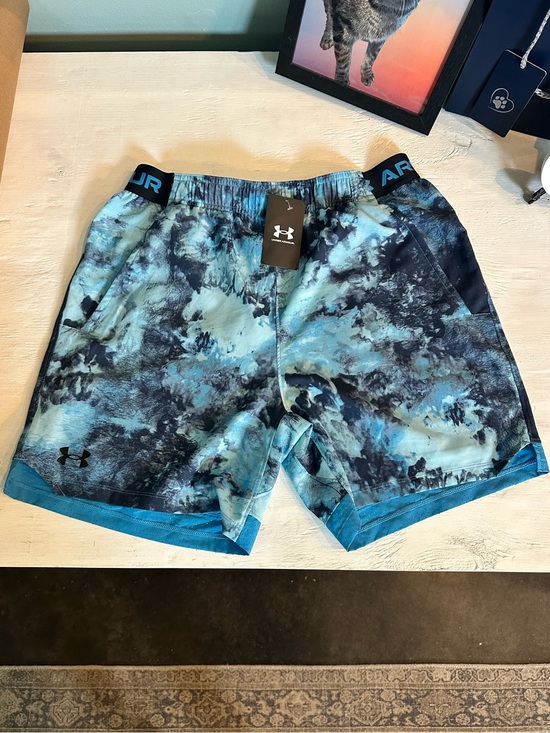 Under Armour Other - Under Armour UA Vanish Woven 6-Inch Printed Shorts - Tie Dye Blue